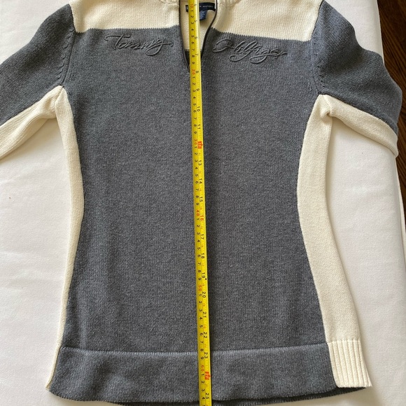 XS Men’s Tommy Hilfiger sweater grey front collar zipper embroidered logo - Picture 12 of 13